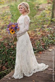 Im Not That Much Sure But These Pretty Long Sleeves Rustic Wedding Dress Country Boho Look It Does Make Sense However Im Not That Much Sure But These Pretty Long Sleeves Rustic Wedding Dress Country Boho Look It Does Make Sense However
