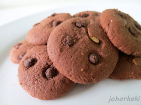 Chinese new year goodies 2013 in johor bahru |tony johor kaki travels Chinese New Year Goodies 2013 in Johor Bahru |Johor Kaki Travels for Food