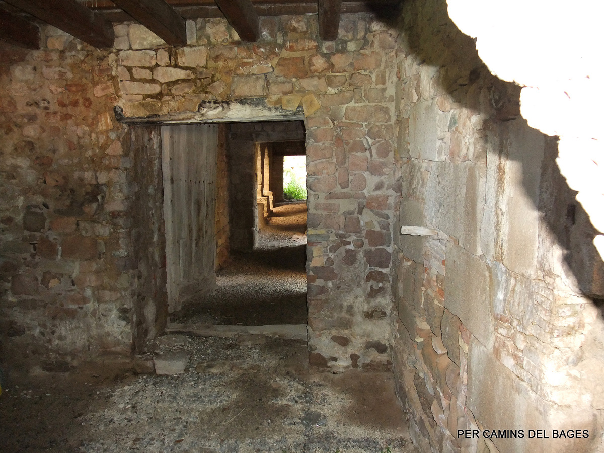 PER CAMINS DEL BAGES MONESTIR DE SANT PERE DE LA PORTELLA
