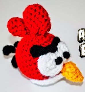 http://ipunts.blogspot.com.es/2014/10/angry-birds-rojo-crochet-amigurumi.html