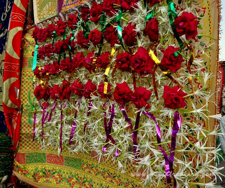 Chadars for the saint being sold at Haji Ali Dargah, Mumbai