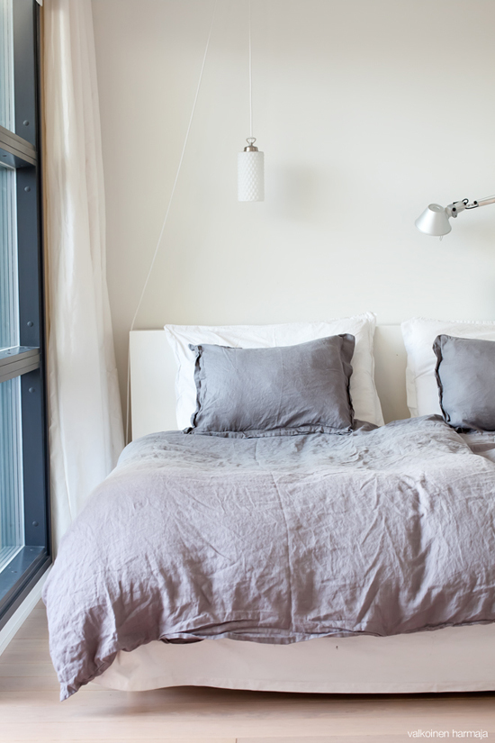 Cozy bedroom by Valkoinen Hermaja #bedroom