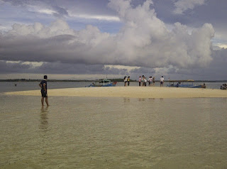 Pulau Maringkik
