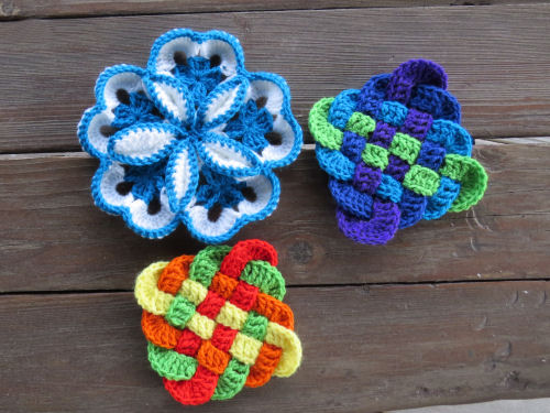 crocheted mats
