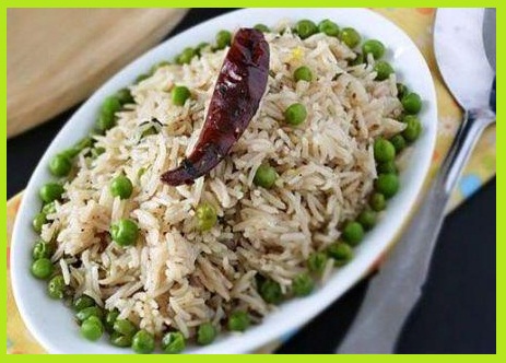 मटर पुलाव बनाने की विधि - Matar Pulao Banaane ka Tareeka मटर पुलाव बनाने की विधि - Matar Pulao Banaane ka Tareeka