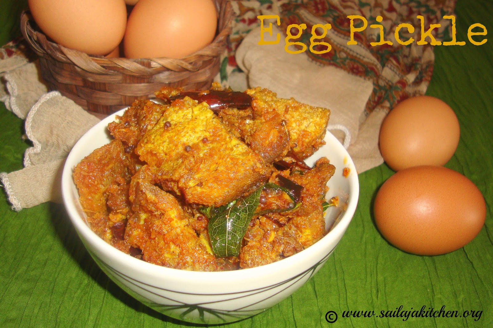 Sailaja Kitchen...A site for all food lovers! Egg Pickle / Guddu