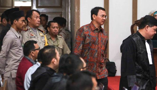 Nah loh... BIN Sebar Klarifikasi, Isu Penyadapan Tanggung Jawab Ahok Nah loh... BIN Sebar Klarifikasi, Isu Penyadapan Tanggung Jawab Ahok