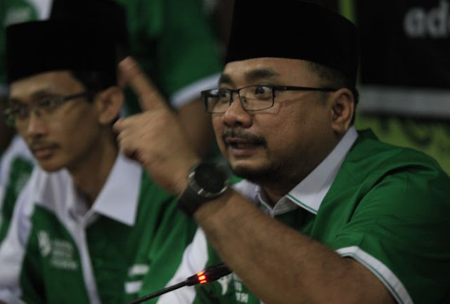 Beredar Video Ketua GP Ansor Sebut Amien Rais Kecil, Nggak Ada Otaknya Beredar Video Ketua GP Ansor Sebut Amien Rais Kecil, Nggak Ada Otaknya