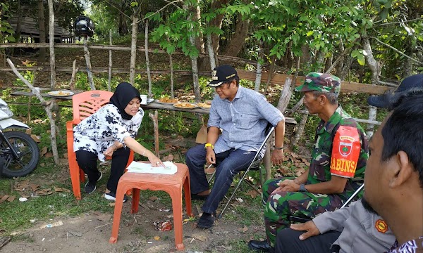 Kadis Pertanian Provinsi Dukung Pengembangan Sentra Buah-Buahan di Lejja Kadis Pertanian Provinsi Dukung Pengembangan Sentra Buah-Buahan di Lejja