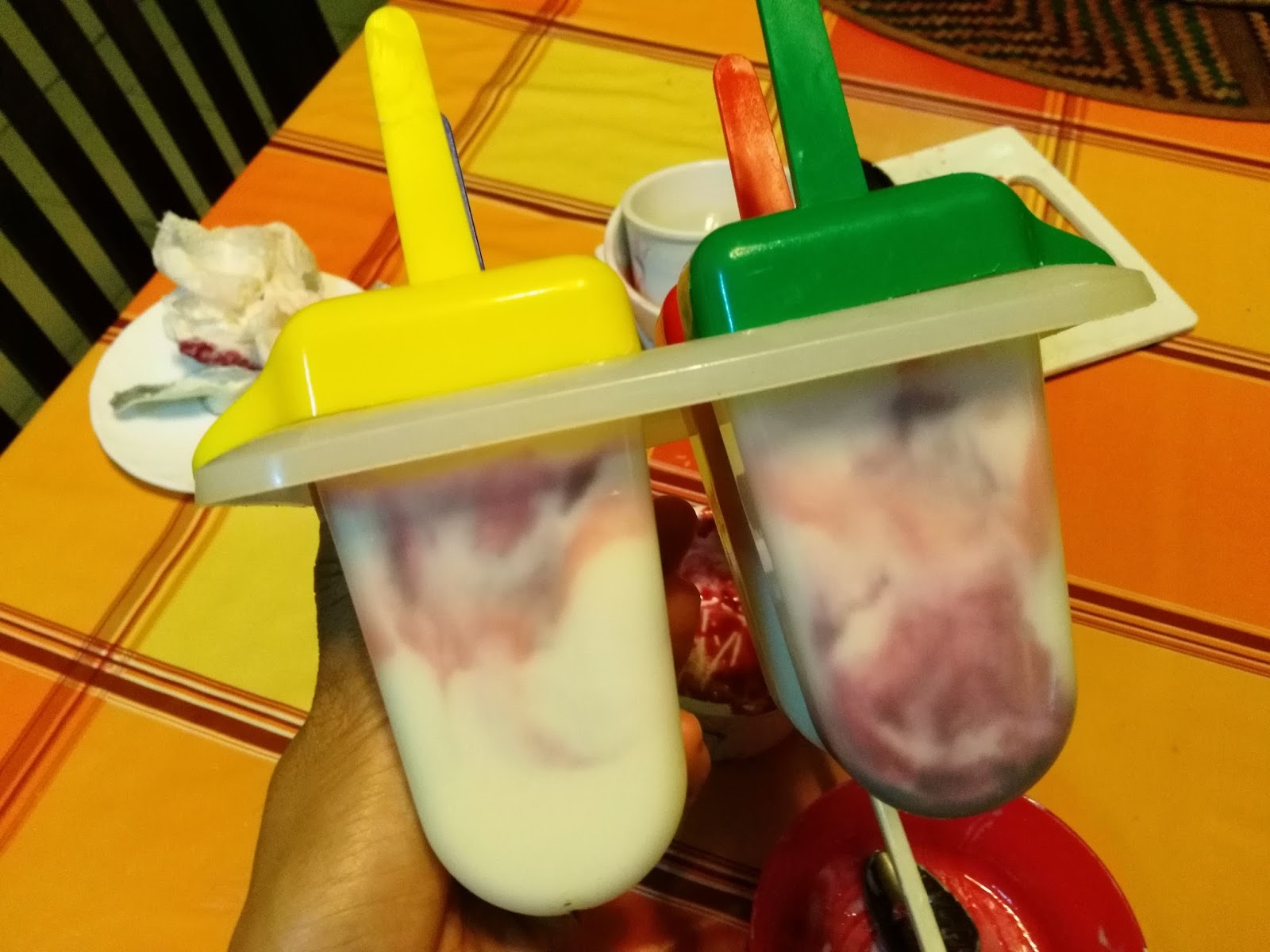 Hati Seorang Mommy: Resepi Aiskrim Yogurt Buah, Sedap dan Mudah.