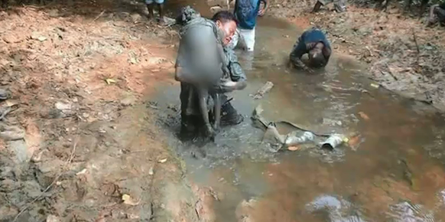 Miris!! Bocah 4 Tahun Diperkosa Lalu Dikubur Hidup-hidup di Sungai Berlumpur Papua