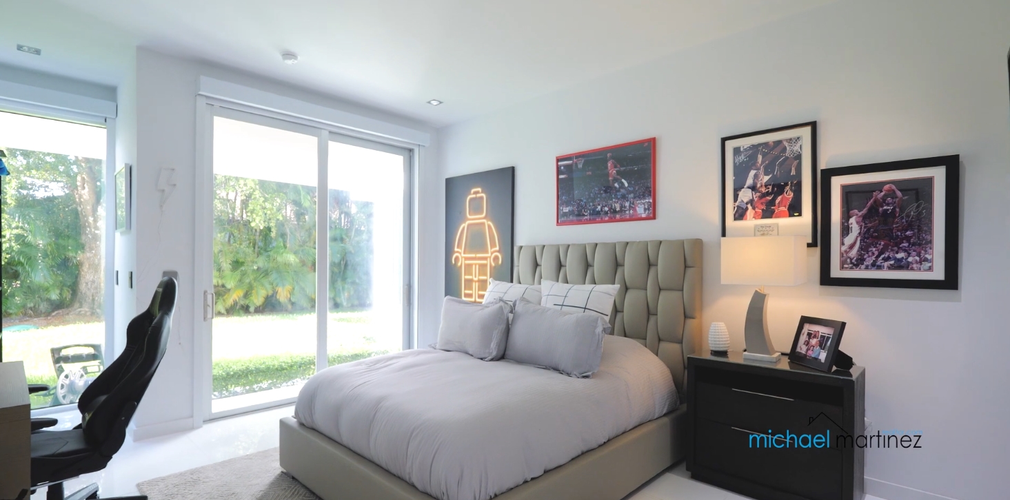 53 Photos vs. 7218 SW 102 ST, Pinecrest, FL Luxury Mansion Interior Design Tour