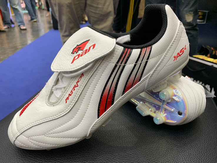 pan soccer boots