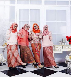 Gambar Kebaya Batik Gambar Kebaya Batik