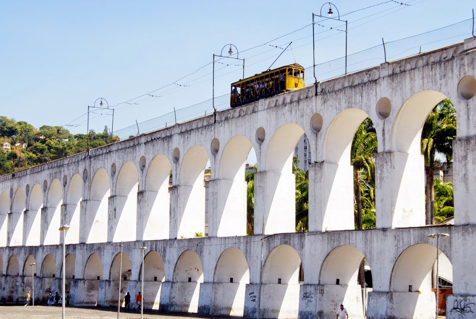 Conhecendo o Rio de Janeiro Aqueduto da Carioca Conhecendo o Rio de Janeiro Aqueduto da Carioca