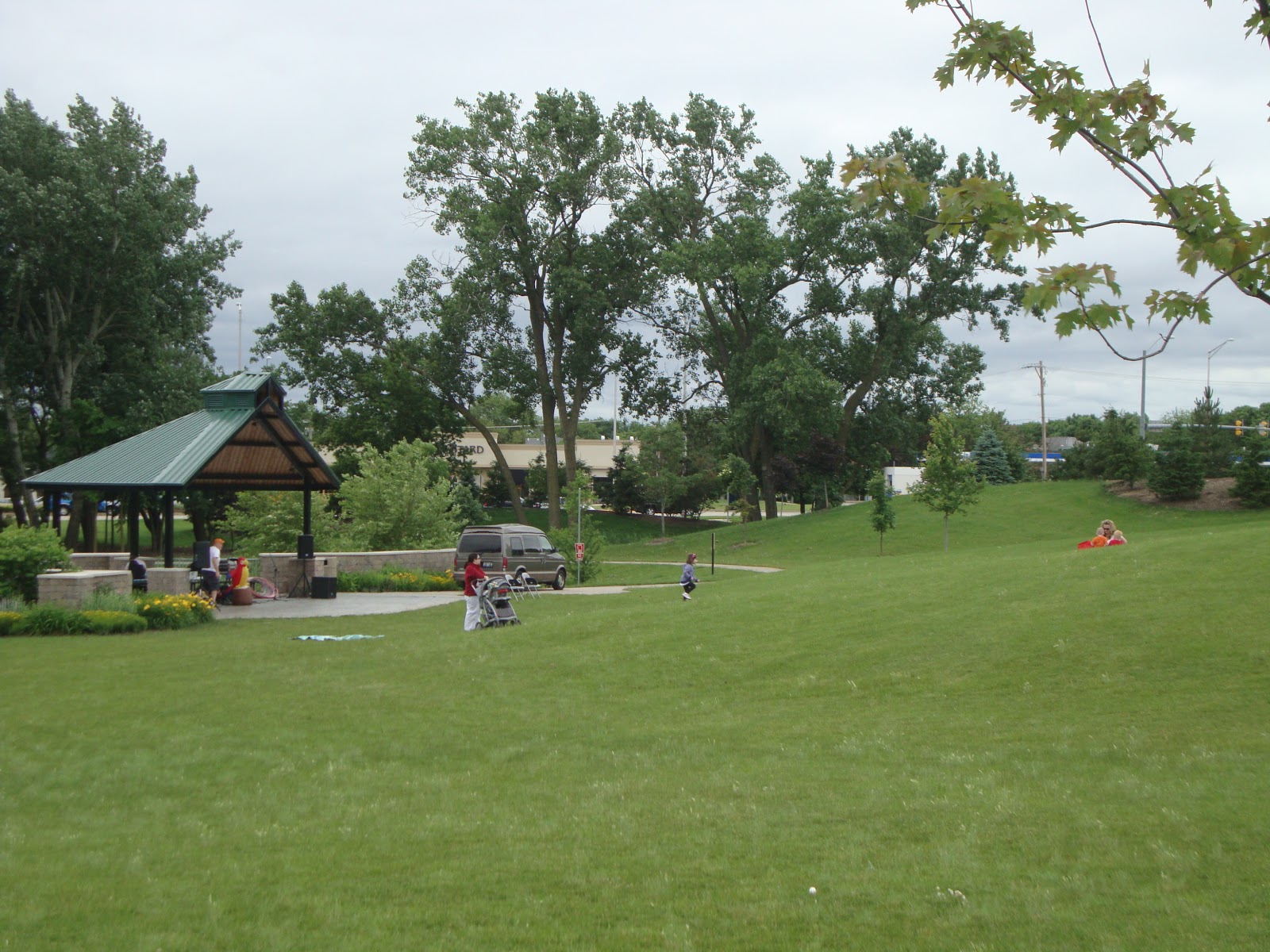 Playground Fun! Vogelei Park, Hoffman Estates