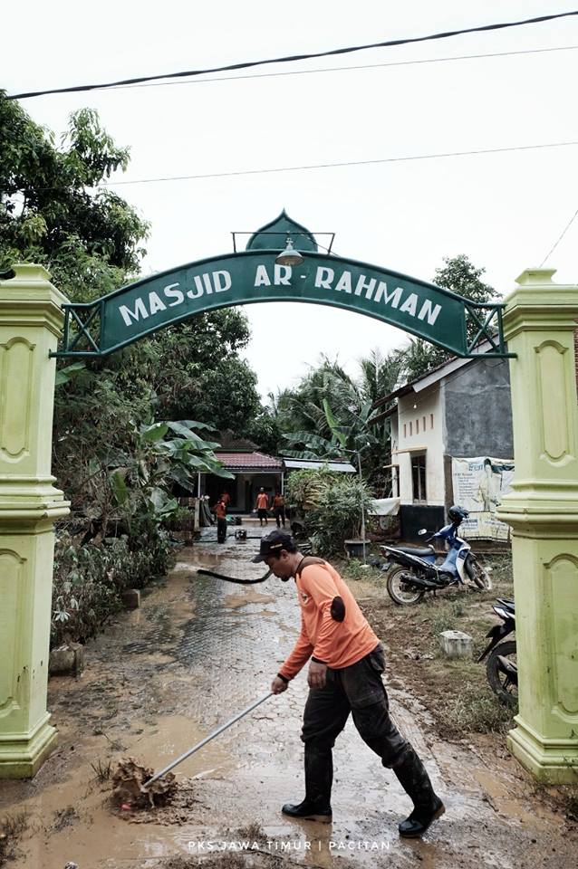 PKS di desa Sirnuboyo, Pacitan, Jumat (1/12/2017) PKS di desa Sirnuboyo, Pacitan, Jumat (1/12/2017)