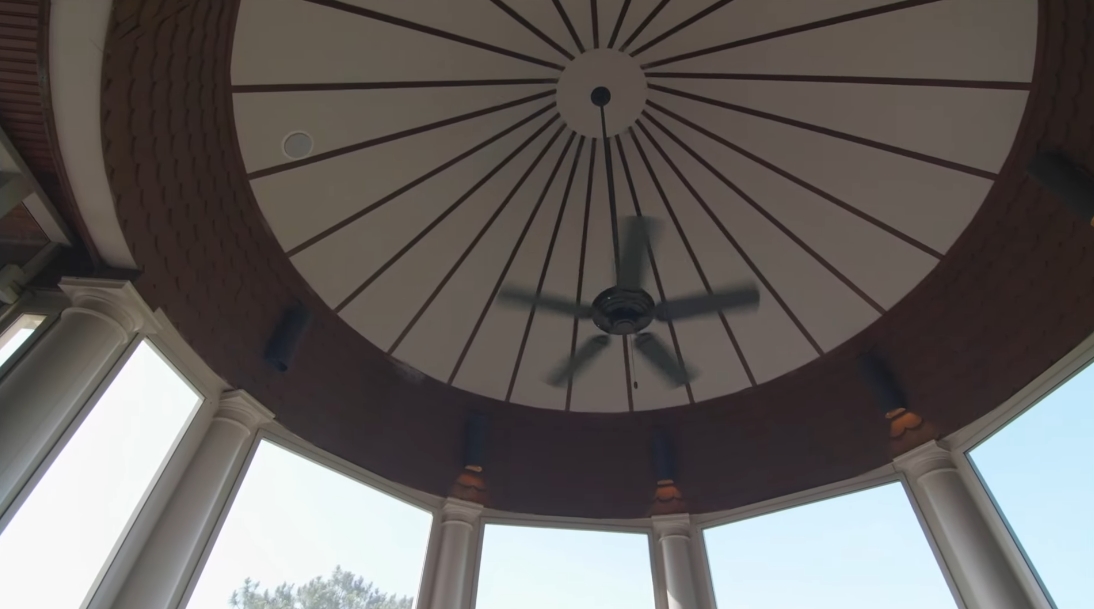 31 Interior Design Photos vs. 221 Ocean Marsh Rd, Kiawah Island, SC Luxury Home Tour