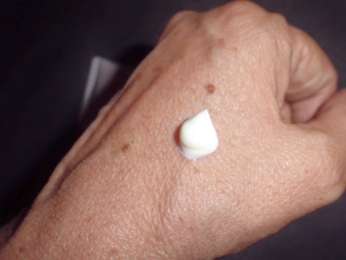 manos secas y deshidratadas