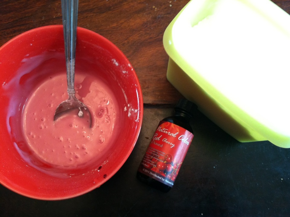 MamaBreak Nature's Flavors Food Coloring Review