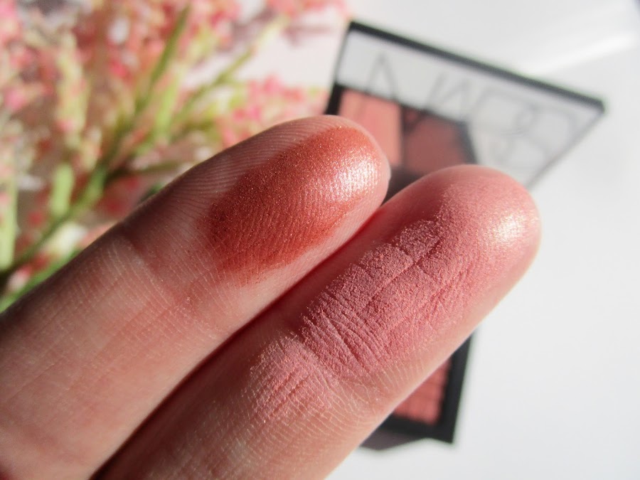 colorete Dual-Intensity Blush de NARS Fervor