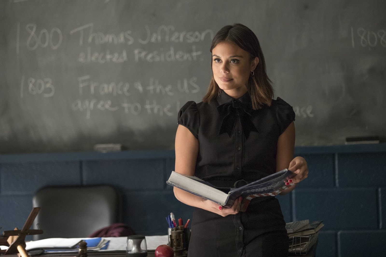 Nathalie Kelley // Promotional Photos Stills The Vampire Diaries