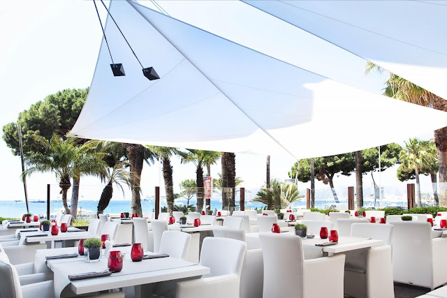 Restaurante de hotel em Cannes Restaurante de hotel em Cannes