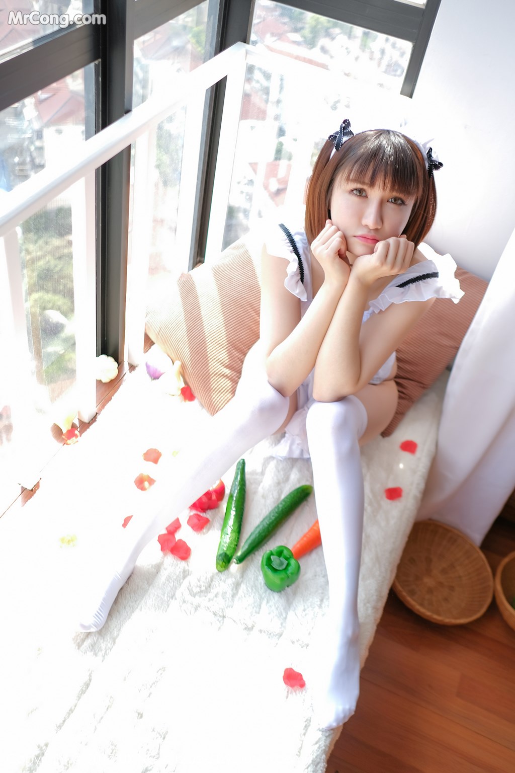 UXING Vol.058: Model Aojiao Meng Meng (K8 傲 娇 萌萌 Vivian) (35 photos) photo 1-5