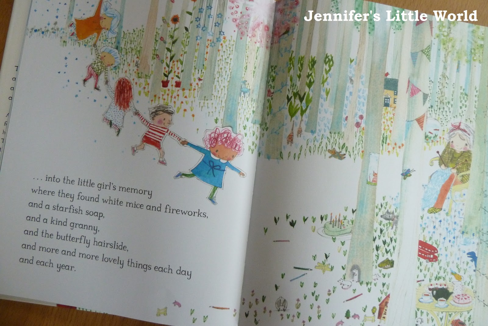 Jennifer's Little World blog Parenting, craft and travel Book Review The Paper Dolls by