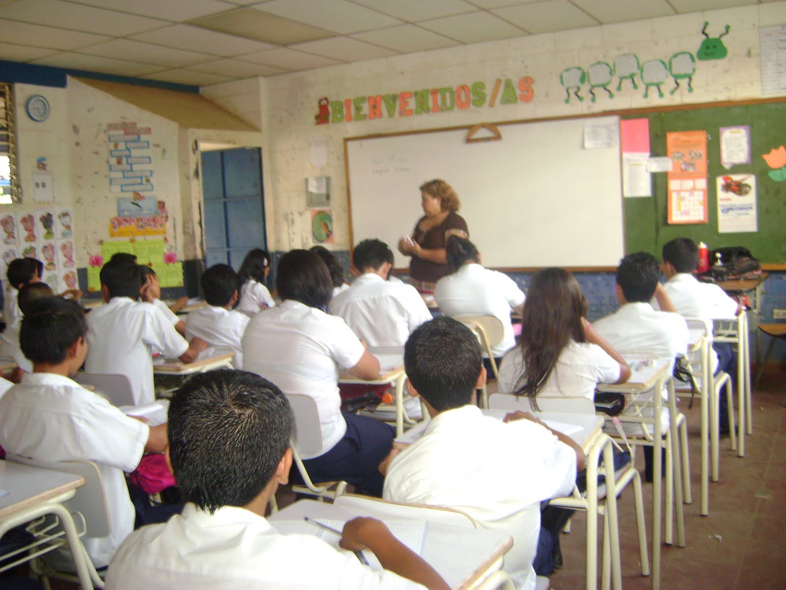 Woodbridge high school image