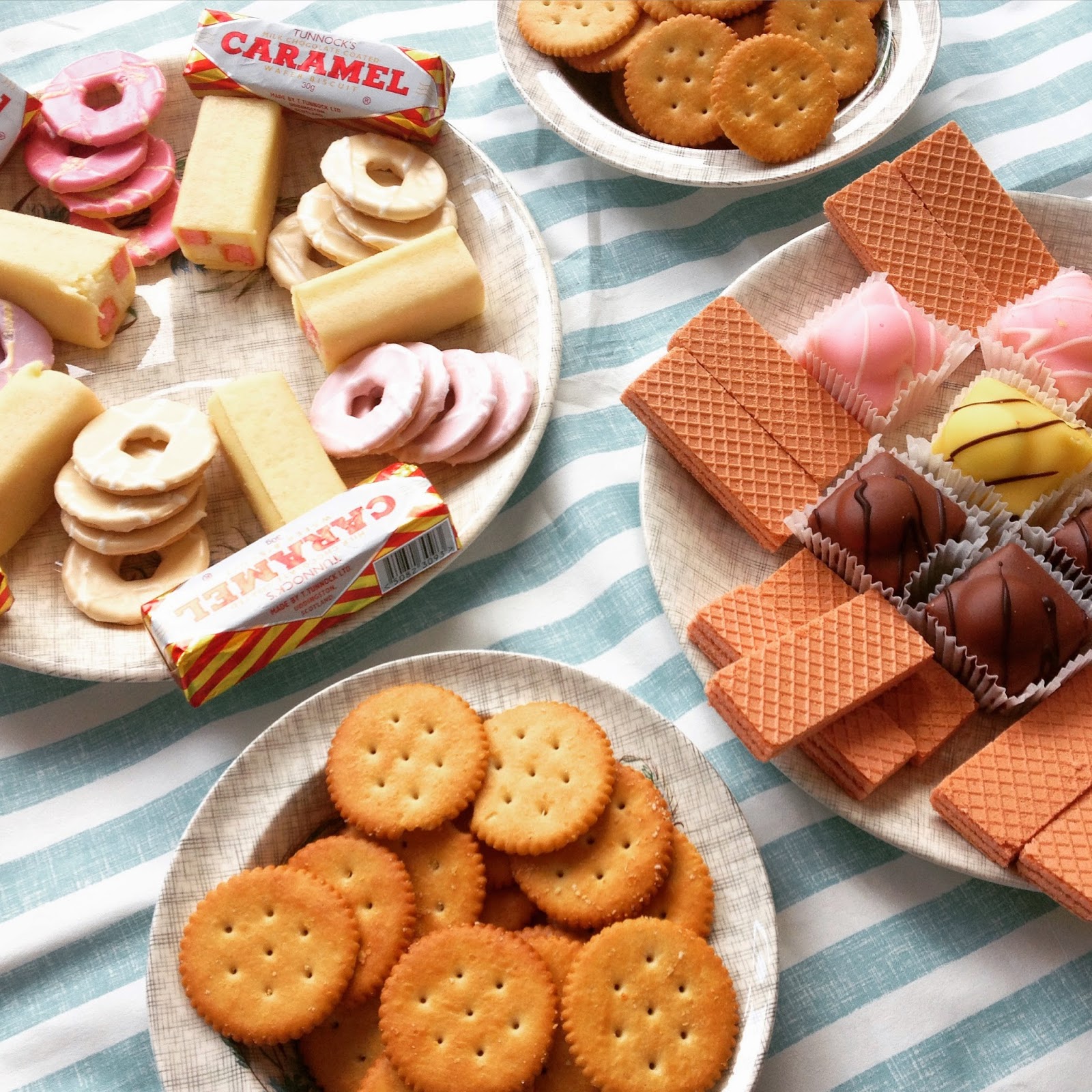 1970s party food