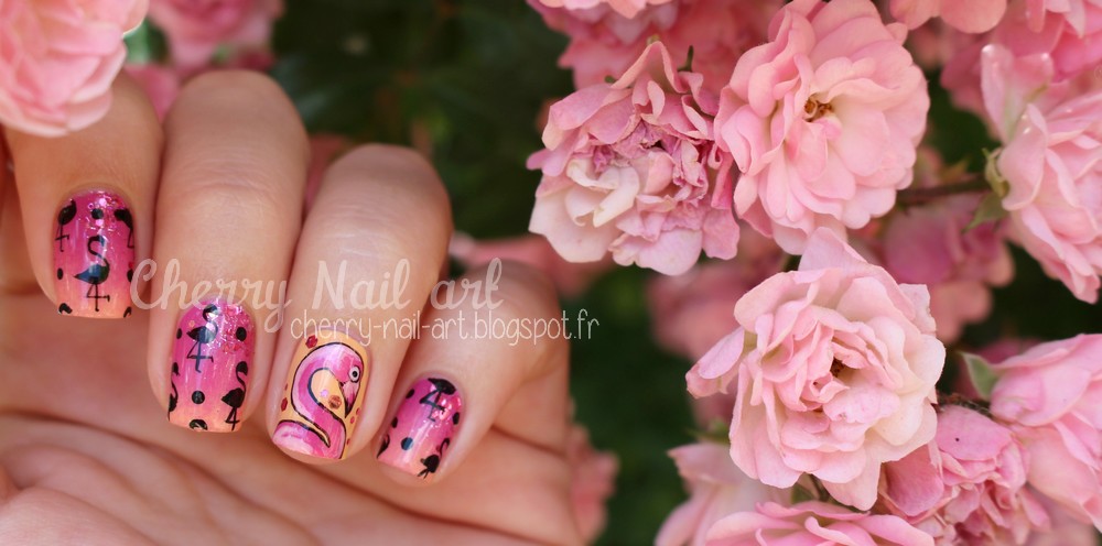 nail art tendance flamant rose et dégradé