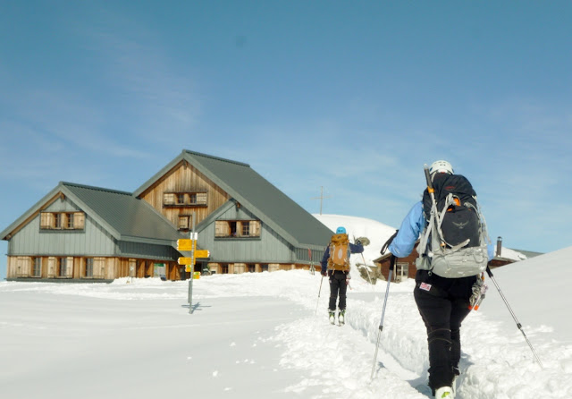 Travesia esqui de montaña:Chamonix-Zermatt:Vervier-Cabaña Prafleuri