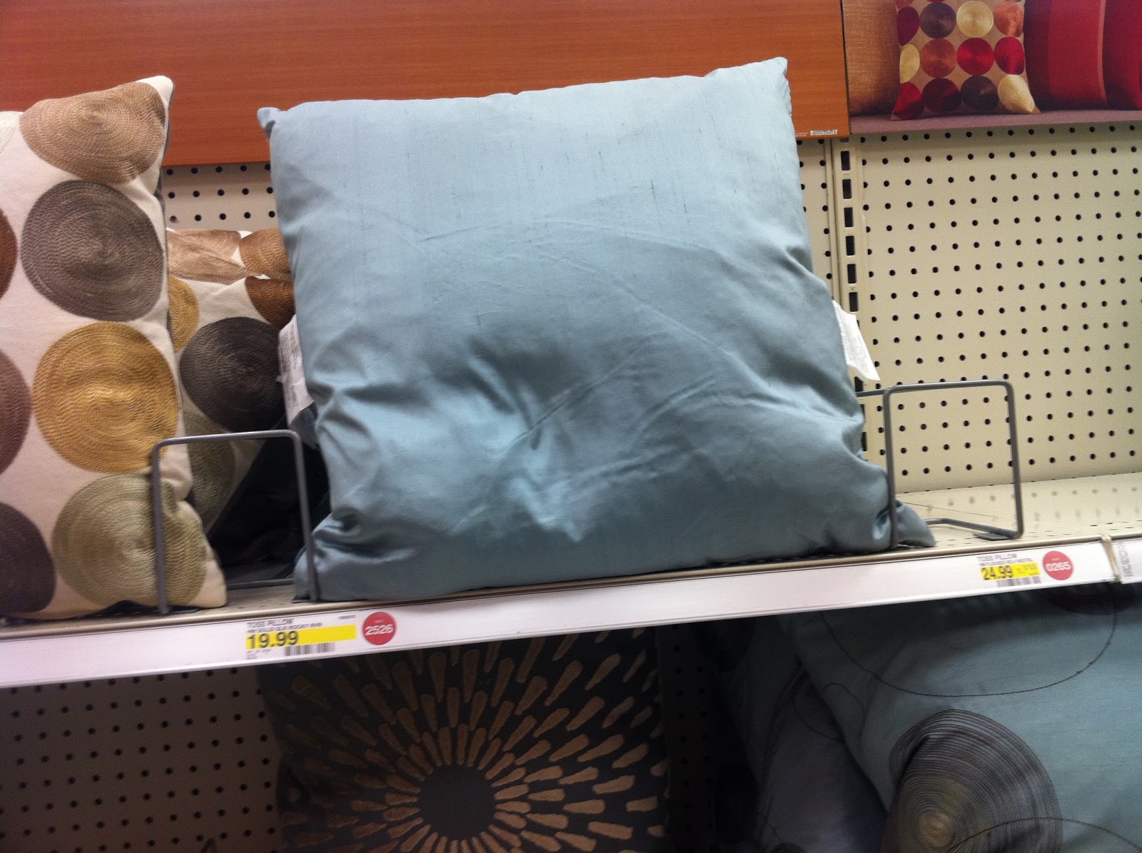 design dump big box pillows