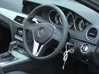 new mercedes benz c220 interior and steering