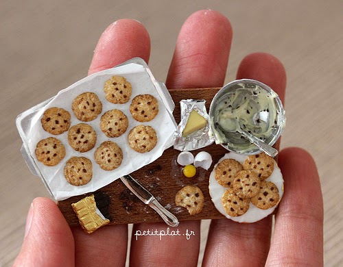 26-Stéphanie-Kilgast-Incredible-Miniature-Foods-Savoury-Sweet-Dishes-Dolls-House-www-designstack-co