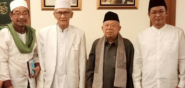KH. Ma'ruf Amin, Kyai Nomor Satu NU dan Cicit Imam Masjidil Haram Imam Nawawi al-Bantani KH. Ma'ruf Amin, Kyai Nomor Satu NU dan Cicit Imam Masjidil Haram Imam Nawawi al-Bantani
