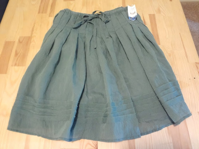 green flowy skirt