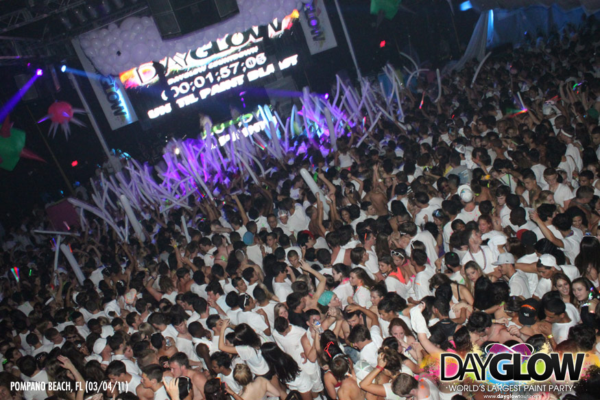 Everybody Loves Miami: Largest Paint Party: DayGlow Party