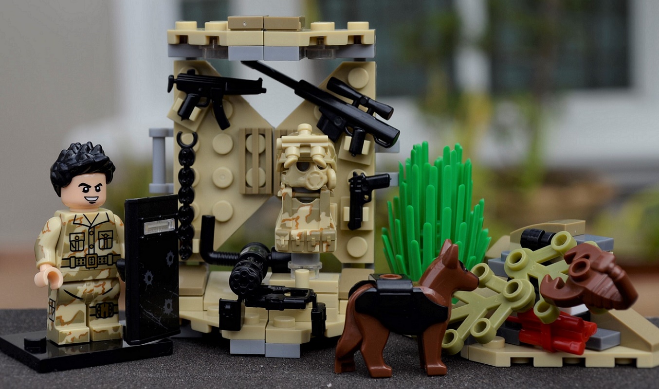 lego camouflage minifigures
