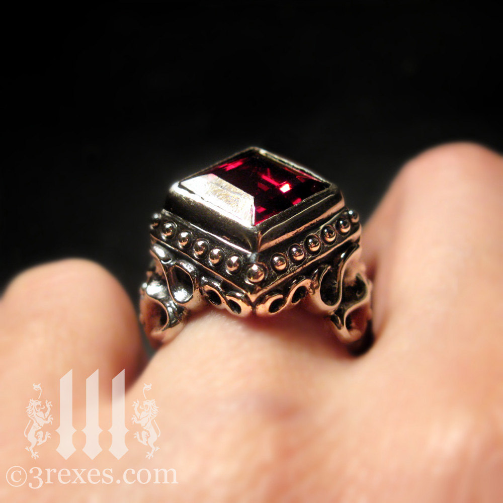 Silver Gothic Engagement Ring Raven Love Ring My Jewelry Boxes