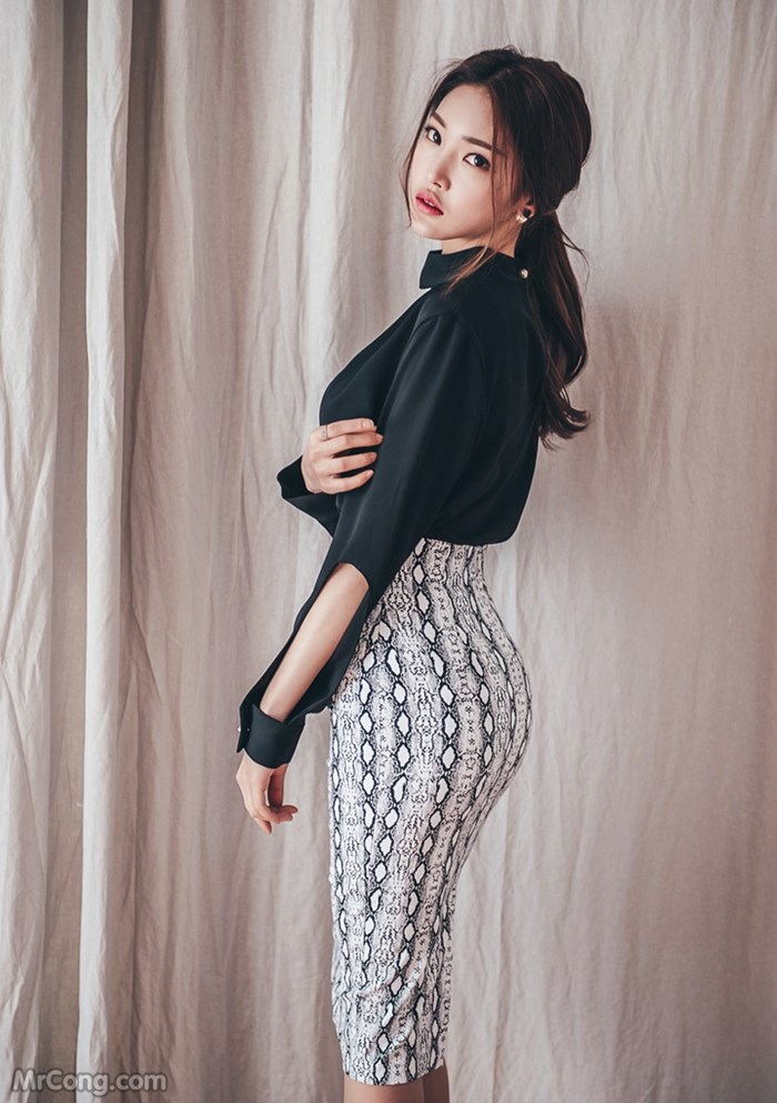 Beautiful Park Jung Yoon in the February 2017 fashion photo shoot (529 photos) photo 1-3