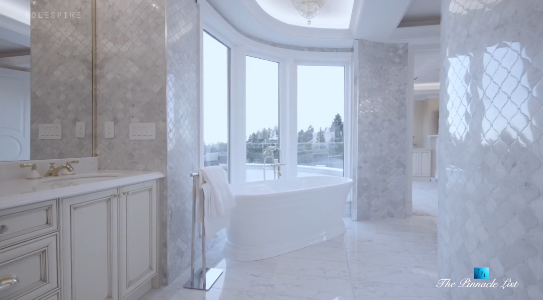 33 Interior Design Photos vs. 795 Andover Crescent, West Vancouver Luxury Mansion Tour