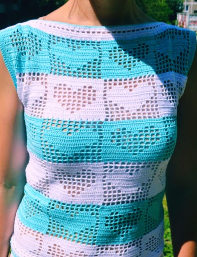 Patrón blusa de corazones a crochet