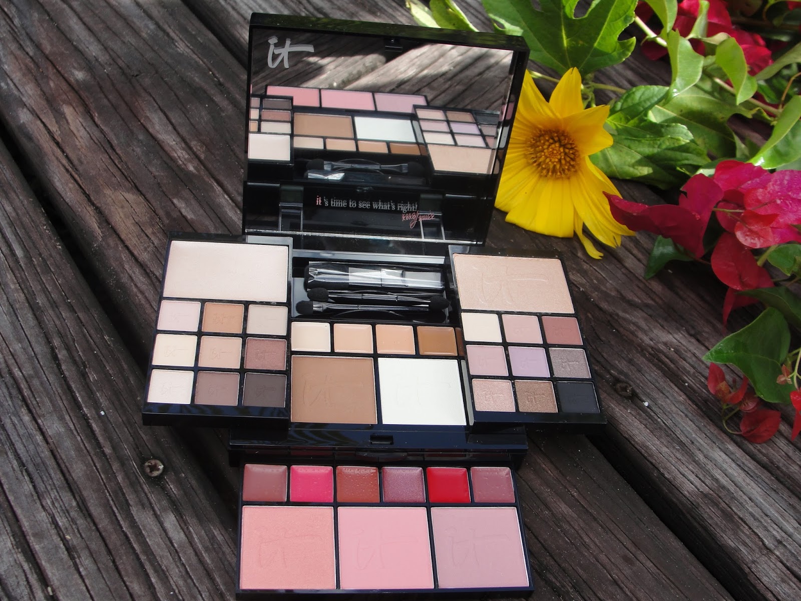 it cosmetics most wished for holiday palette giveaway