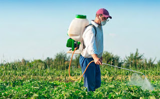 Resultado de imagen de contaminacion del aire agua y suelos por herbicidas y pesticidas
