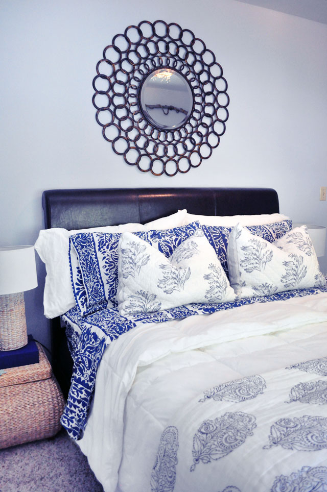 blue and white nautical beachy guest bedroom