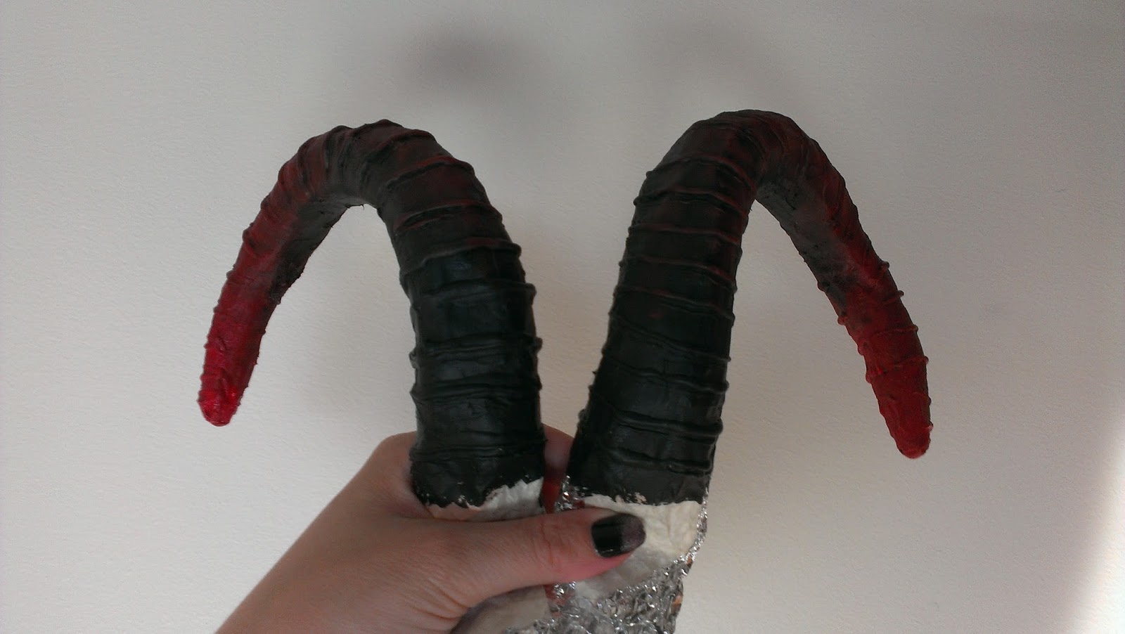 Chrix Design Demonic Horns how to make