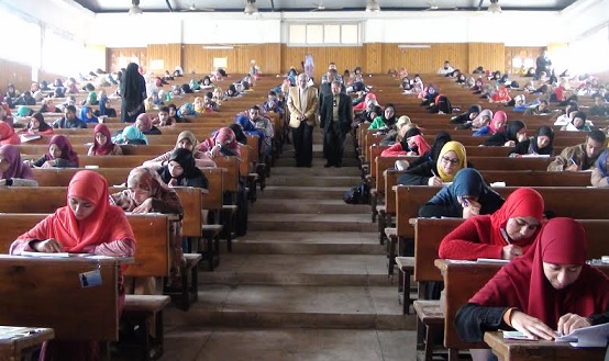 تطبيق نظام المراقبة بالكاميرات داخل لجان الجامعات المصرية لمحاربه الغش بالإمتحانات تطبيق نظام المراقبة بالكاميرات داخل لجان الجامعات المصرية لمحاربه الغش بالإمتحانات