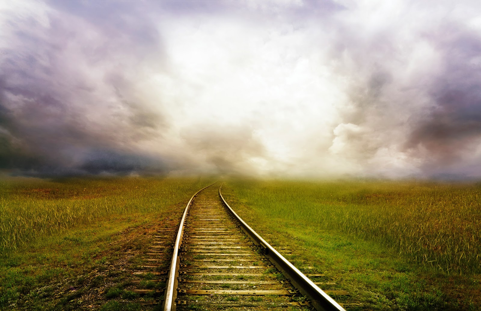 watch that tracks distance and time
